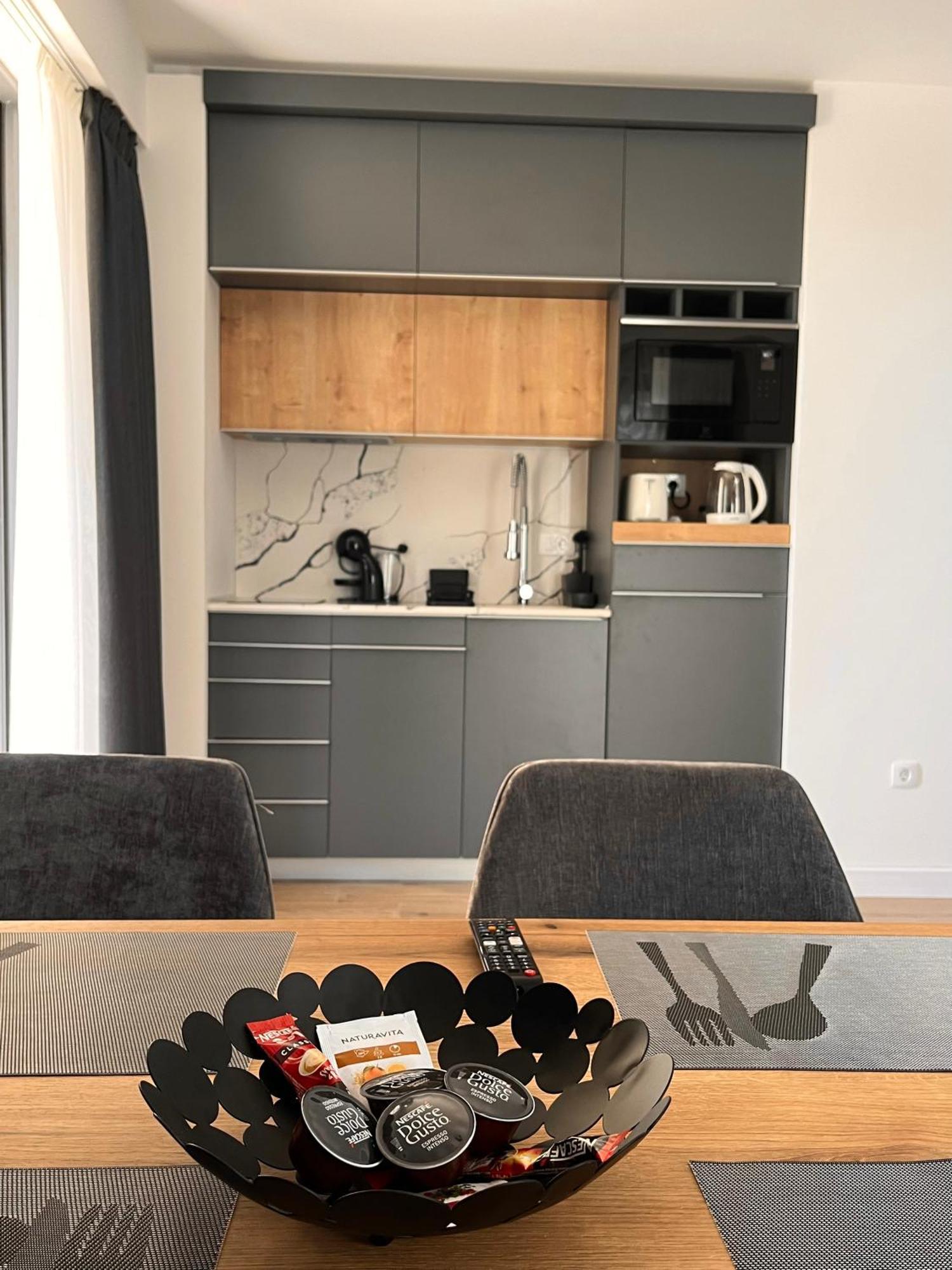 شقة Мamma Mia Аpartments بودفا المظهر الخارجي الصورة